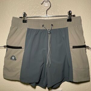 Bearded Goat Women's Summit Shorts size Medium